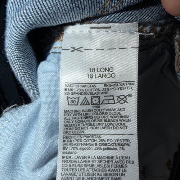 Old Navy NWT Mid-Rise Rockstar Super Skinny Jeans Size 18 Long 18L Dark Wash - Picture 6 of 7